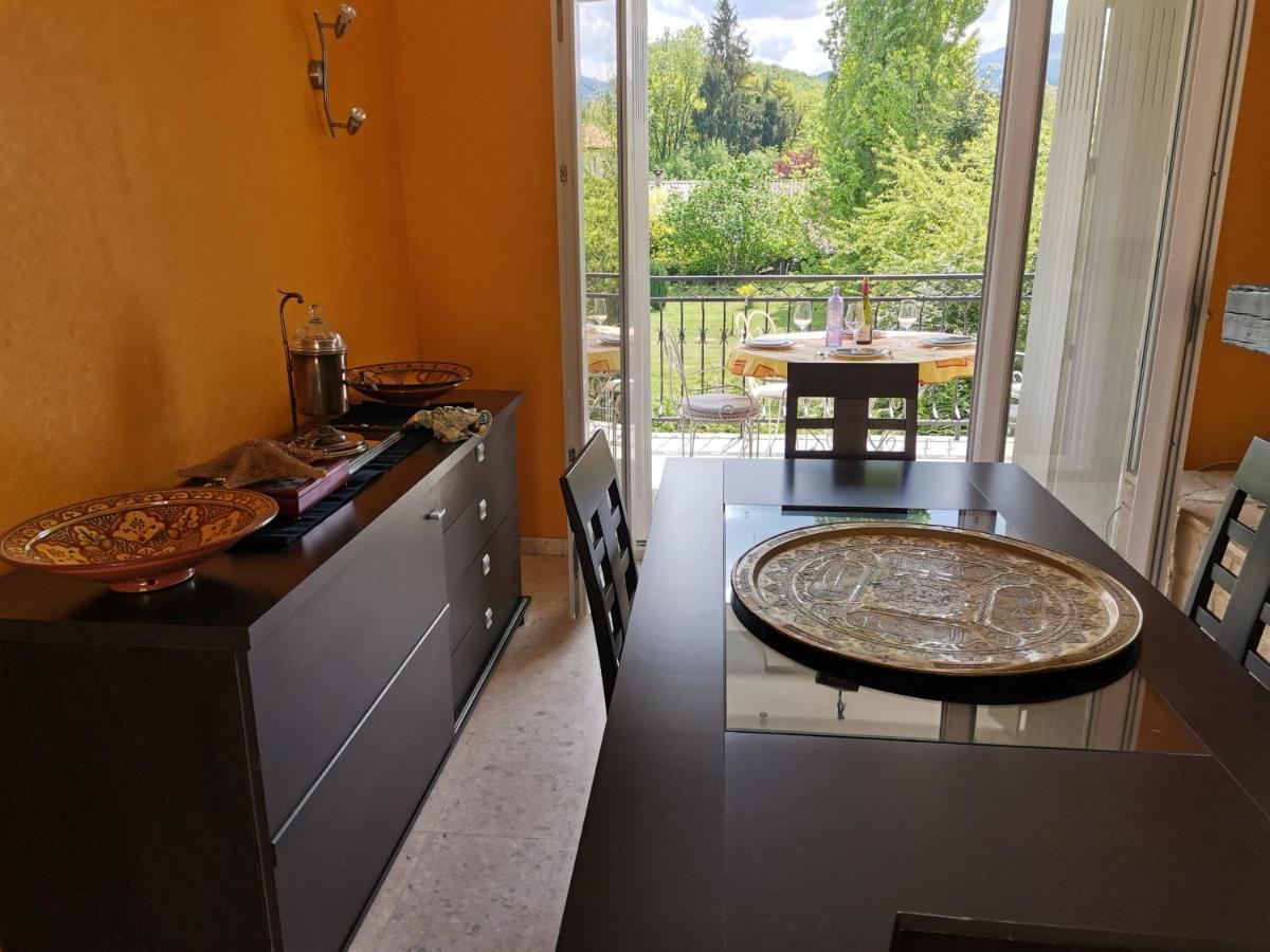 Ferienwohnung Au Pays D'Olmes Lavelanet Exterior foto