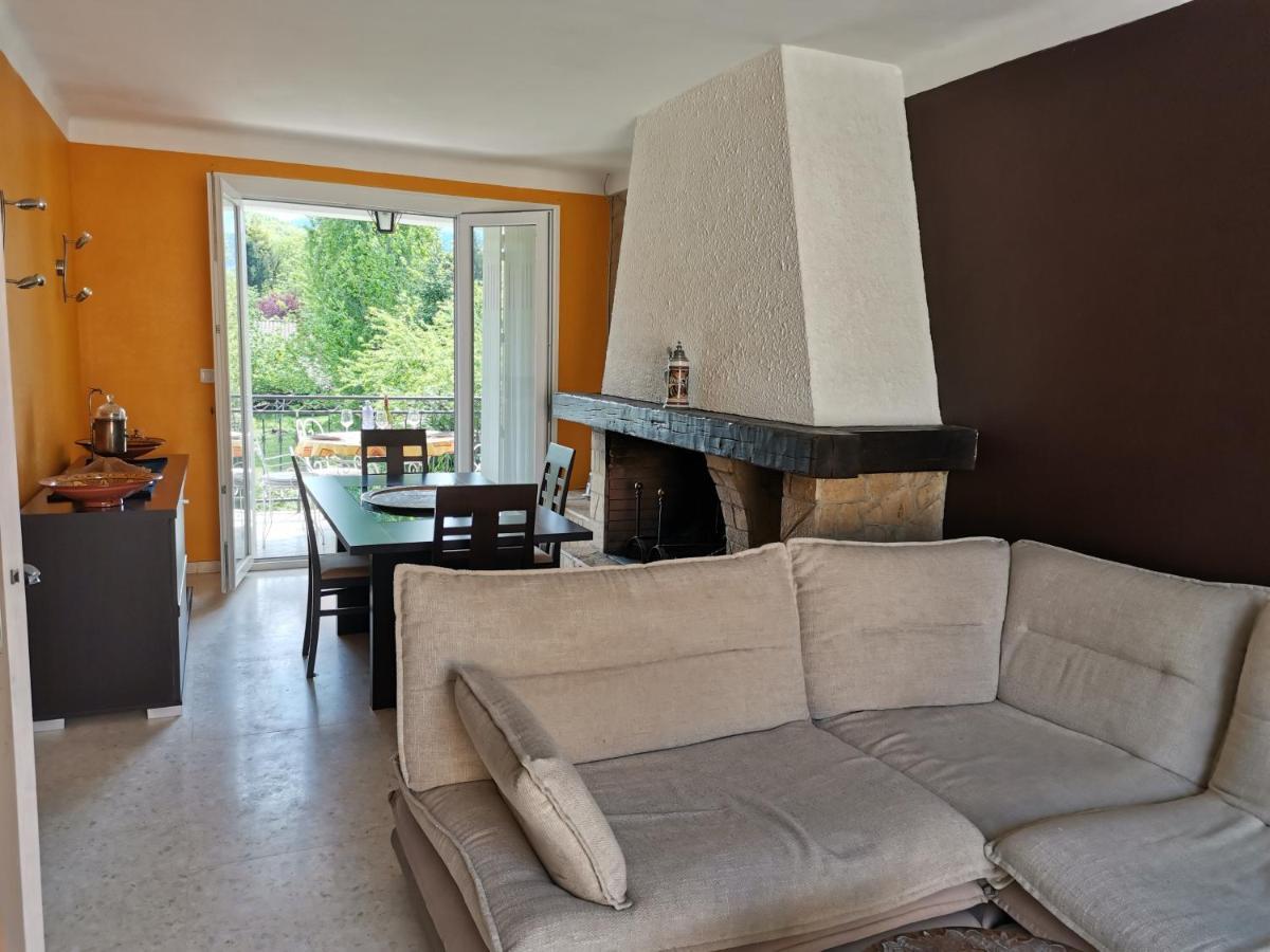 Ferienwohnung Au Pays D'Olmes Lavelanet Exterior foto