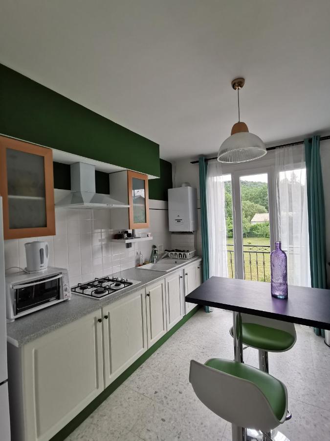 Ferienwohnung Au Pays D'Olmes Lavelanet Exterior foto